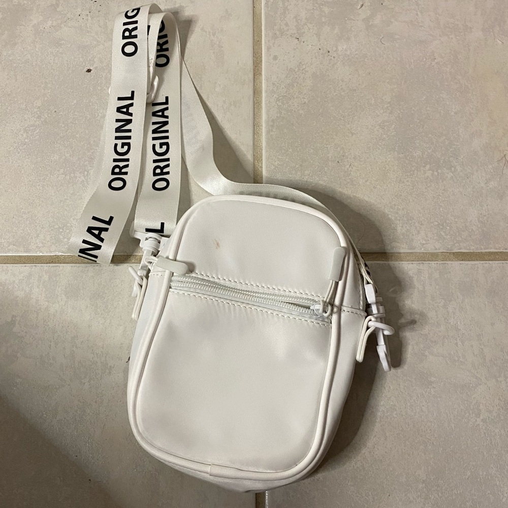 White purse.